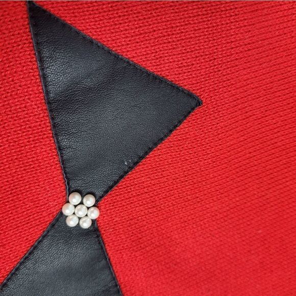 VINTAGE 80s Neiman Marcus leather bow‎ red sweater tunic with pearls L - Picture 11 of 15